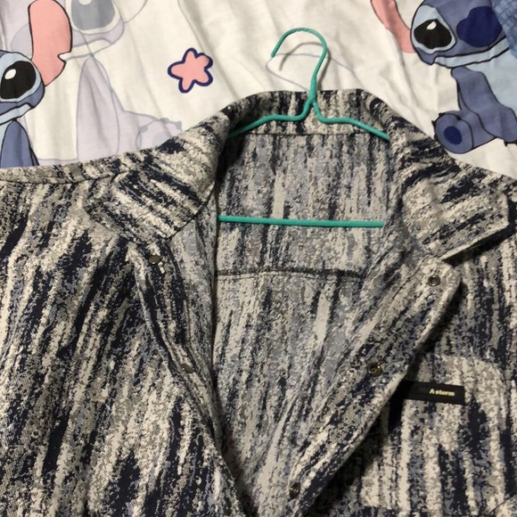 Men's black and white striped design style top - Picture 3 of 16